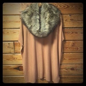 Michael Kors Sweater Poncho. Sz Large